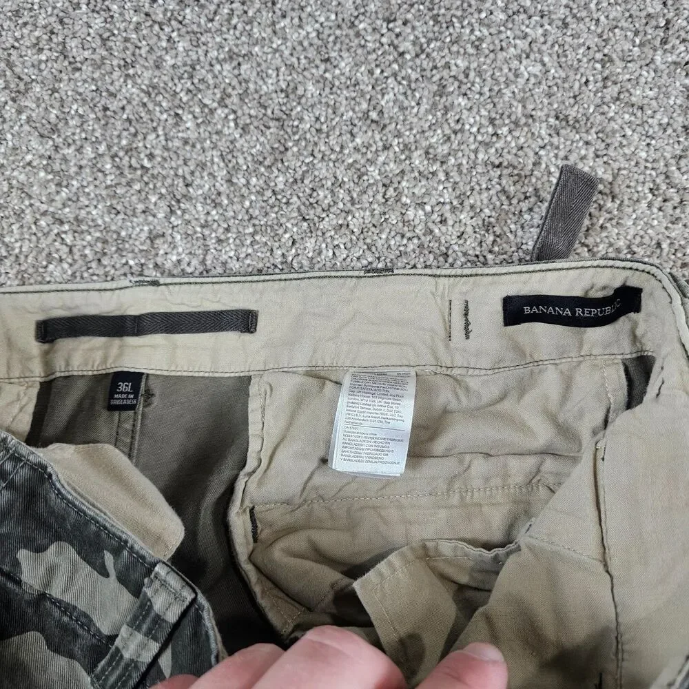 Banana Republic Cargo Pants Mens 36x32 Green Woodland Camo Military Utility M81